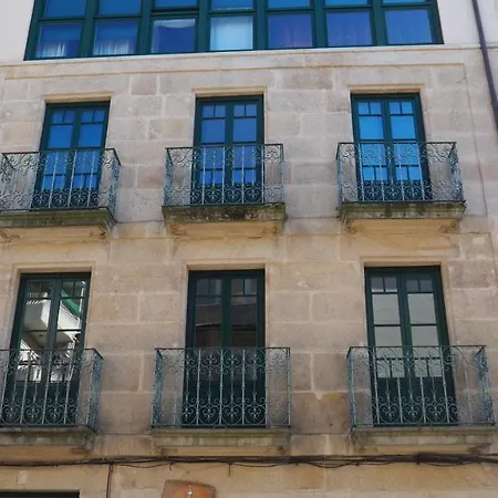 ***** Solaina Das Burgas ***** En El Casco Viejo Ourense Exterior photo