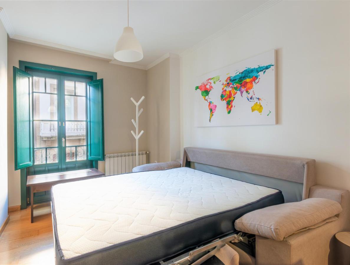 Apartment ***** Solaina Burgas ***** En El Casco Viejo